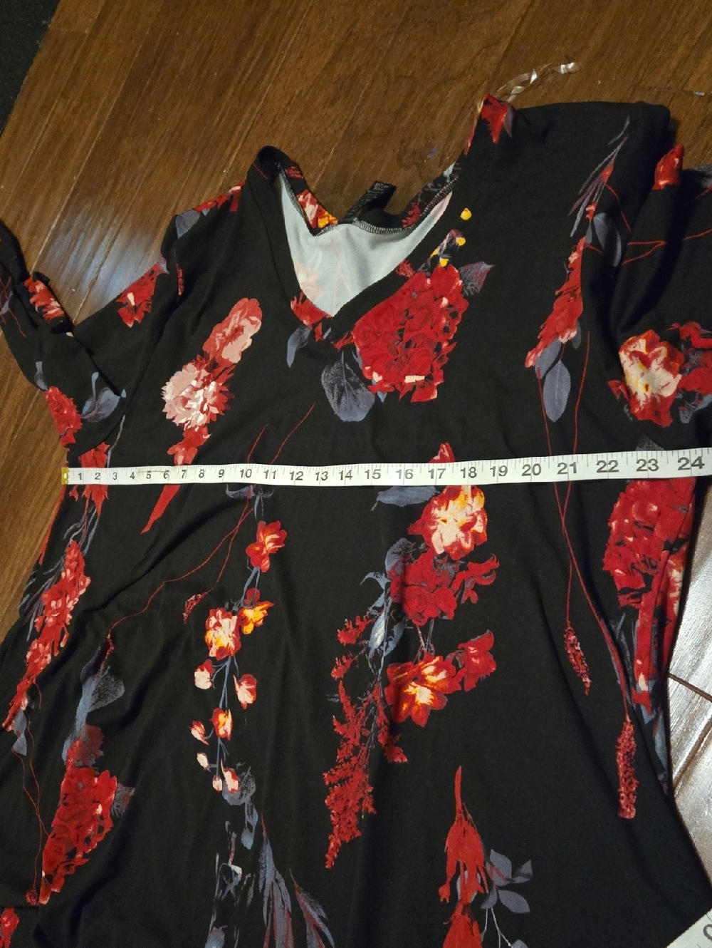 Lildy Hankerchief Hem Long Sleeve Tunic With Pockets! Size 2XL-3XL - Picture 4 of 9